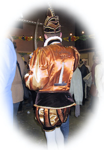 Carnaval de Martelange, Costumes de Serge II